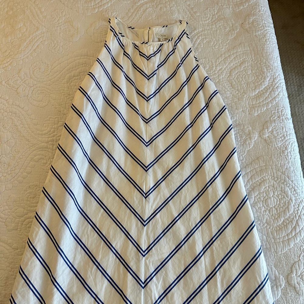 Excellent pre-owned Jcrew sundress. Mini length.size 4